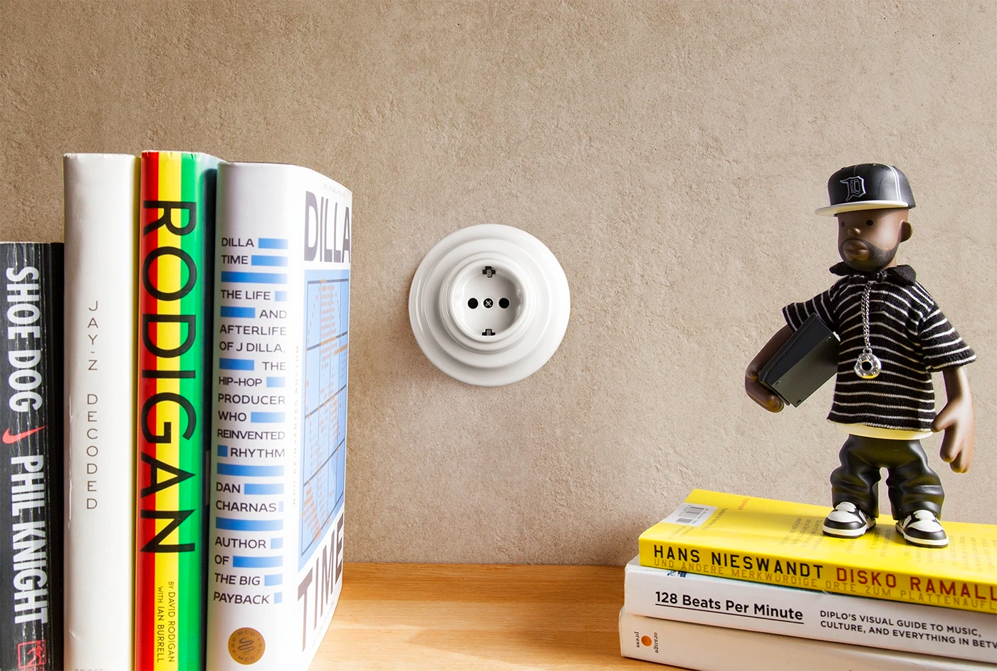 Steckdose 01 Porzellan Rund Weiss stiik