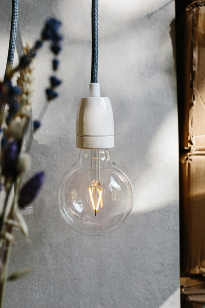 Lampenfassung 03 Porzellan Weiss Rund stiik